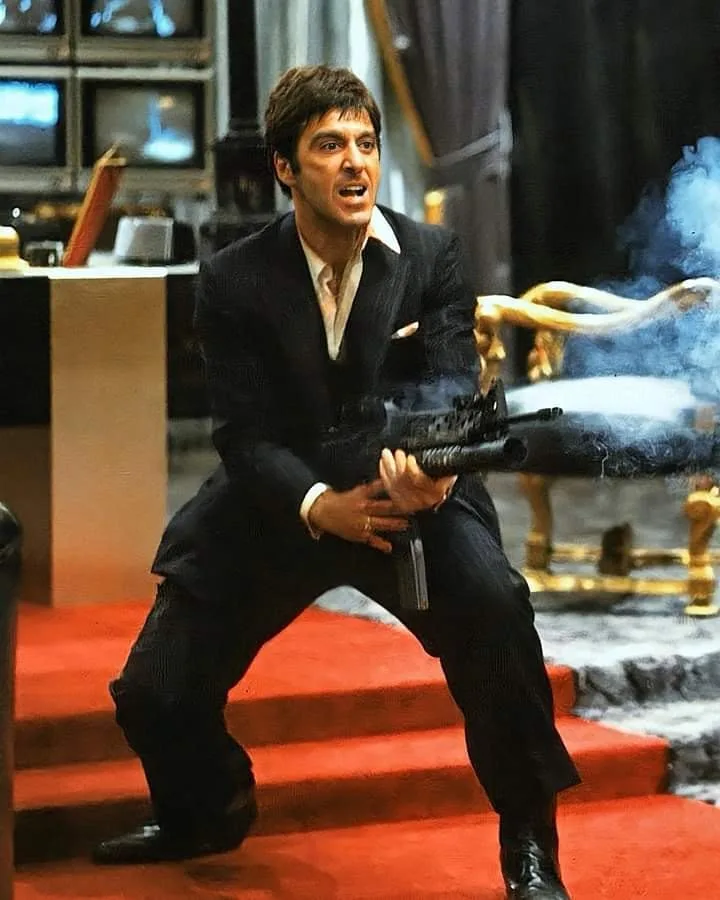 tac-pham-kinh-dien-tony-montana-trong-phim-gi-aazz